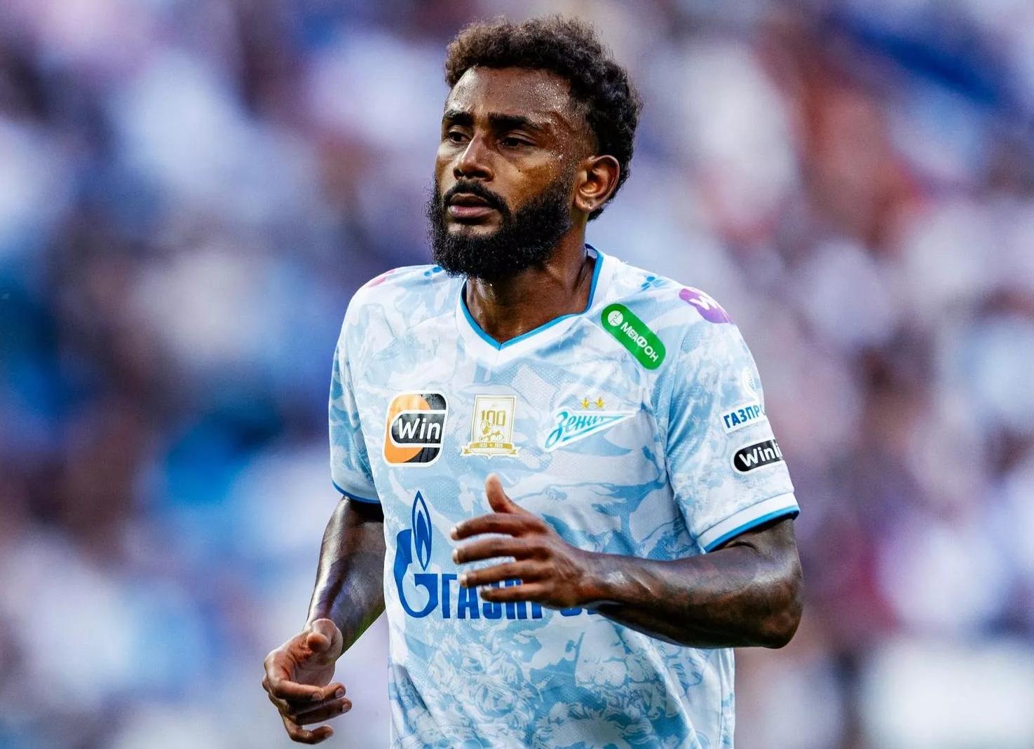 Вендел не первый футболист, кто показывал жесты трибунам. Был ли там расизм?