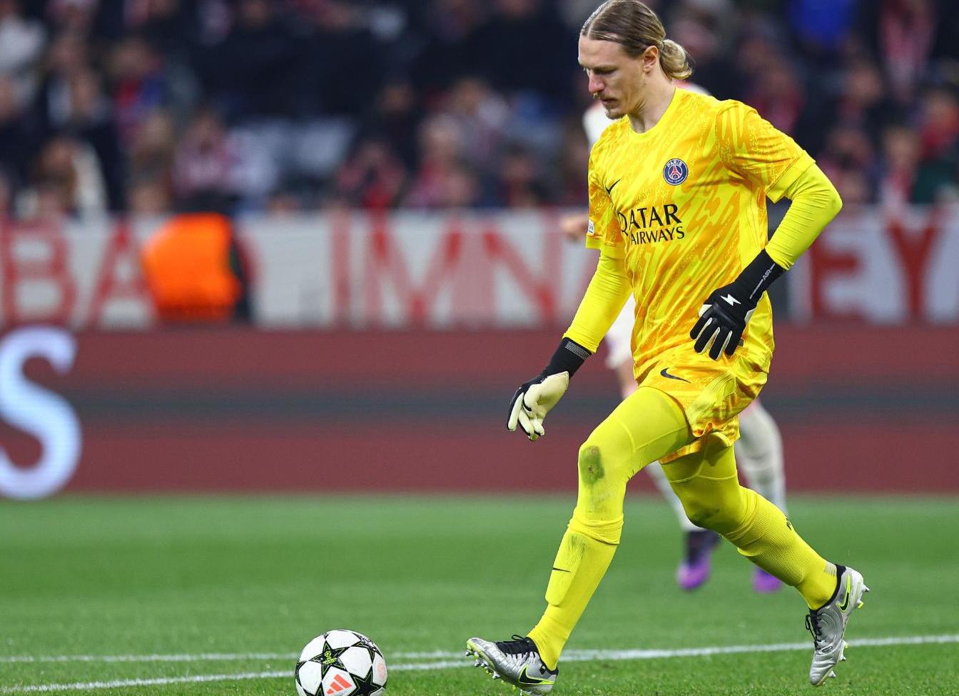 Матвей Сафонов с 