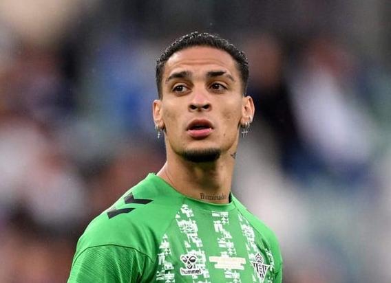 МЮ согласовал топовый трансфер! Санчо или Кейн?