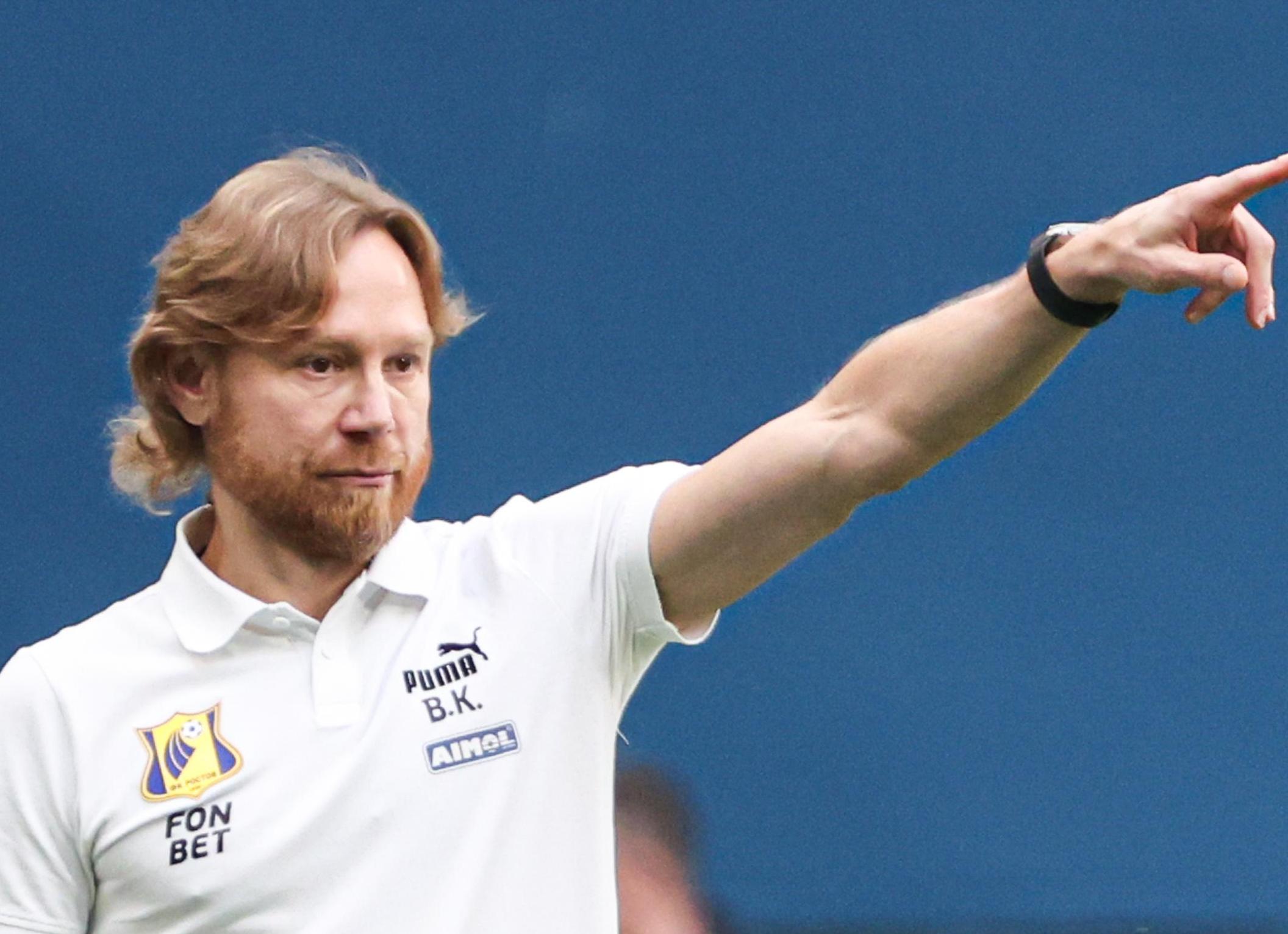 Сборная России: кто подставил тренера Карпина?